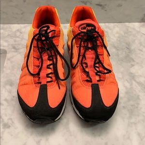 Men’s AirMax 95 size 10.5